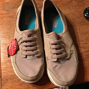 Sketchers Go Walk new never worn
